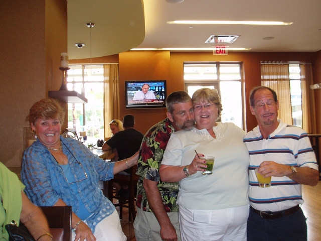 Friday night hotel bar gathering. Carol Bell Freeman, Skip & Sue Cooper Willis, Mike Kahn